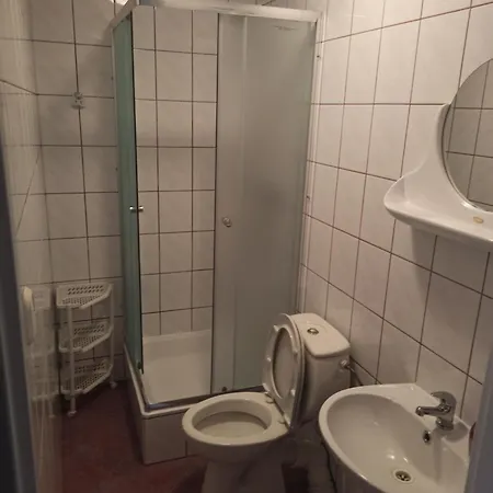 I Goscinne Budnik 3*